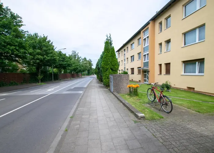 Big 1 - 15 Min Messe Dus * Meerbusch